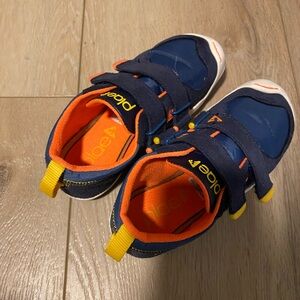 PLAE Kids Sneakers - Navy and Bright Orange